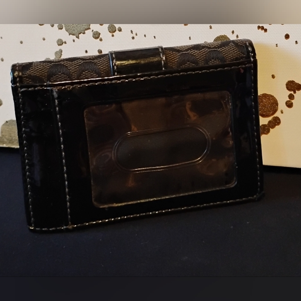 Coach Black and Dark Gray Card Walletñ Coach Monogram Design 🎁 - Picture 2 of 5